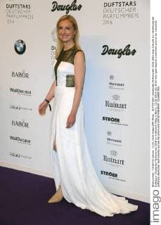DUFTSTARS -Deutscher Parfumpreis 2016 Jette Joop Ankunft zur Verleihung der Duftstars- Deutscher Parfumpreis 2016 im Kraftwerk Mitte in Berlin, 12.05.2016