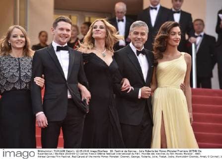 69. Festival de Cannes - Julia Roberts bei Money Monster Premiere 207546 De Rosa-Garcia Starface 2016-05-12 Cannes France 69ème Festival International du Film. Montée des marches du film Money Monster . 69th Annual Cannes Film Festival. Red Carpet of the movie Money Monster. Clooney, George; Roberts, Julia; Foster, Jodie; Alamuddin-Clooney, Amal; O Connell, Jack  Copyright: xDexRosa-Garciax xStarfacex STAR_207546_276