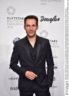Alexander Mazza bei der Verleihung Deutscher Parfumpreis - Duftstars 2016 am 12.05.2016 in Berlin Deutscher Parfumpreis Duftstars 2016 in Berlin 