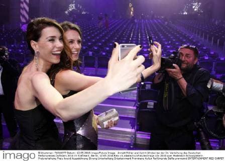 Annett Möller und Katrin Wrobel bei der 24. Verleihung des Deutschen Parfumpreises Duftstars 2016 im Kraftwerk. Berlin, 12.05.2016 Foto:xS.xGabschx xFuturexImage