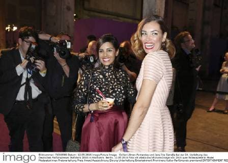 Collien Ulmen-Fernandes und Jana Ina Zarrella bei der 24. Verleihung des Deutschen Parfumpreises Duftstars 2016 im Kraftwerk. Berlin, 12.05.2016 Foto:xS.xGabschx xFuturexImage