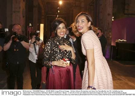 Collien Ulmen-Fernandes und Jana Ina Zarrella bei der 24. Verleihung des Deutschen Parfumpreises Duftstars 2016 im Kraftwerk. Berlin, 12.05.2016 Foto:xS.xGabschx xFuturexImage
