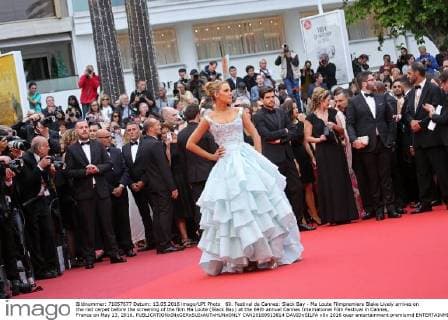69. Festival de Cannes: Slack Bay - Ma Loute Filmpremiere Blake Lively arrives on the red carpet before the screening of the film Ma Loute (Slack Bay) at the 69th annual Cannes International Film Festival in Cannes, France on May 13, 2016.  CAN20160513814 DAVIDxSILPA