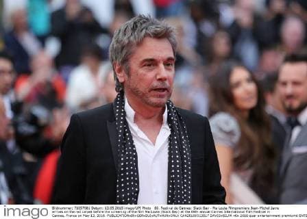 69. Festival de Cannes: Slack Bay - Ma Loute Filmpremiere Jean-Michel Jarre arrives on the red carpet before the screening of the film Ma Loute (Slack Bay) at the 69th annual Cannes International Film Festival in Cannes, France on May 13, 2016.  CAN20160513817 DAVIDxSILPA