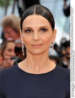 69. Filmfestival Cannes: Slack Bay - Ma Loute Filmpremiere 69th Cannes Film Festival 2016, Red carpet film Ma Loute . Pictured: Juliette Binoche  Cannes