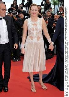 69. Filmfestival Cannes: Slack Bay - Ma Loute Filmpremiere 69th Cannes Film Festival 2016, Red carpet film Ma Loute . Pictured: Valeria Bruni Tedeschi wears Gucci  Cannes