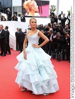69. Festival de Cannes: Slack Bay - Ma Loute Filmpremiere Blake Lively arrives on the red carpet before the screening of the film Ma Loute (Slack Bay) at the 69th annual Cannes International Film Festival in Cannes, France on May 13, 2016.  CAN20160513832 DAVIDxSILPA