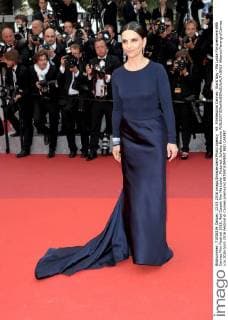 69. Filmfestival Cannes: Slack Bay - Ma Loute Filmpremiere 69th Cannes Film Festival 2016, Red Carpet film Ma Loute . Pictured: Juliette Binoche  AlbertoxTerenghi Cannes