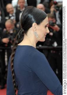69. Filmfestival Cannes: Slack Bay - Ma Loute Filmpremiere 69th Cannes Film Festival 2016, Red Carpet film Ma Loute . Pictured: Juliette Binoche  AlbertoxTerenghi Cannes