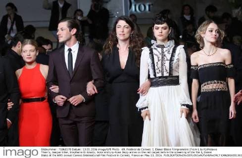 69. Festival de Cannes: I, Daniel Blake Filmpremiere (From L to R) Melanie Thierry, Gaspar Ulliel, Stephanie Di Giusto, Soko and Lily-Rose Depp arrive on the red carpet before the screening of the film I, Daniel Blake at the 69th annual Cannes International Film Festival in Cannes, France on May 13, 2016.  CAN20160513838 DAVIDxSILPA