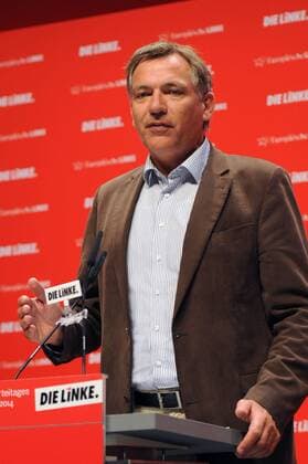 Parteitag Die Linke Parteitag Linke Berlin, 10.05.14 Bundestparteitag Der Linken im Berliner Velodrom. Jan van Aken, außenpolitischer Sprecher der Bundestagsfraktion in der Debatte über die Lage in der Ukraine.