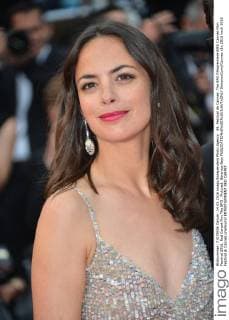 69. Festival de Cannes: The BFG Filmpremiere 69th Cannes Film Festival 2016, Red Carpet film The BFG . Pictured: Berenice Bejo  SimonexComi Cannes