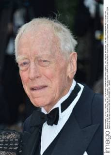 69. Festival de Cannes: The BFG Filmpremiere 69th Cannes Film Festival 2016, Red Carpet film The BFG . Pictured: Max Von Sydow  SimonexComi Cannes