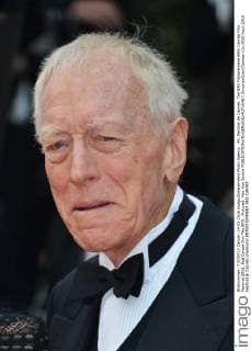 69. Festival de Cannes: The BFG Filmpremiere 69th Cannes Film Festival 2016, Red Carpet film The BFG . Pictured: Max Von Sydow  SimonexComi Cannes