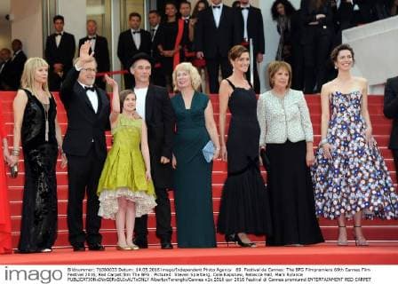 69. Festival de Cannes: The BFG Filmpremiere 69th Cannes Film Festival 2016, Red Carpet film The BFG . Pictured: Steven Spielberg, Cate Kapshaw, Rebecca Hall, Mark Rylance  AlbertoxTerenghi Cannes