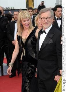 69. Festival de Cannes: The BFG Filmpremiere 69th Cannes Film Festival 2016, Red Carpet film The BFG . Pictured: Steven Spielberg, Cate Kapshaw  AlbertoxTerenghi Cannes