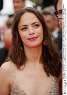 May 11, 2016 - Cannes, France - CANNES, FRANCE - MAY 14: Berenice Bejo attends the The BFG (Le Bon Gros Geant - Le BGG) premiere during the 69th annual Cannes Film Festival at the Palais des Festivals on May 14, 2016 in Cannes, France. Cannes France - ZUMAi09_