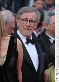 69. Festival de Cannes: The BFG Filmpremiere Steven Spielberg arrives on the red carpet before the screening of the film The BFG at the 69th annual Cannes International Film Festival in Cannes, France on May 14, 2016.  CAN20160514805 DAVIDxSILPA
