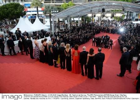 69. Festival de Cannes: The BFG Filmpremiere 207630 Serge Arnal Starface 2016-05-14 Cannes France 69th Annual Cannes Film Festival. Red Carpet of the movie « The BFG» . 69ème Festival International du film de Cannes. Montée des marches du film « THE BFG » Spielberg, Steven; Capshaw-Spielberg, Kate; Barnhill, Ruby  Copyright: xSergexArnalx xStarfacex STAR_207630_058