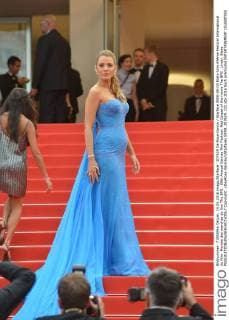 207629 De Rosa-Garcia Starface 0000-00-00 Etats-Unis 69ème Festival International du Film. Montée des marches du film The BFG . 69th Annual Cannes Film Festival. Red Carpet of the movie The BFG . Lively, Blake  Copyright: xDexRosa-Garciax xStarfacex STAR_207629_121