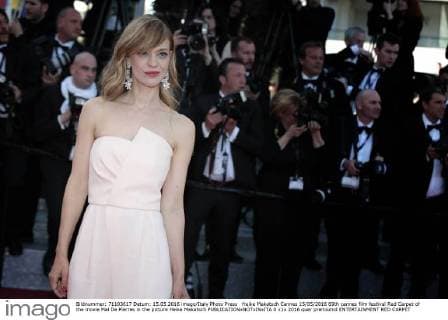 Heike Makatsch Cannes 15 05 2016 69th cannes film festival Red Carpet of the movie Mal De Pierres in the picture Heike Makatsch  0