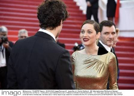 Louis Garrel, Marion Cotillard - 69. Internationales Filmfestival Cannes - Premiere Mal De Pierre - 15 05 2016 LoicThebaud Panoramic 