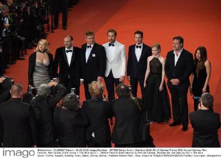 207680 Serge Arnal Starface 2016-05-15 Cannes France 69th Annual Cannes Film Festival. Red Carpet of the movie « The Nice Guys » . 69ème Festival International du film de Cannes. Montée des marches du film « The Nice Guys» Crowe, Russell; Gosling, Ryan; Black, Shane; Bomer, Matthew Staton Matt ; Rice, Angourie  Copyright: xSergexArnalx xStarfacex STAR_207680_011