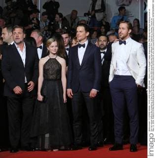 (From L to R) Russell Crowe, Angourie Rice, Matt Bomer and Ryan Gosling arrive on the red carpet before the screening of the film The Nice Guys at the 69th annual Cannes International Film Festival in Cannes, France on May 15, 2016.  CAN20160515935 DAVIDxSILPA