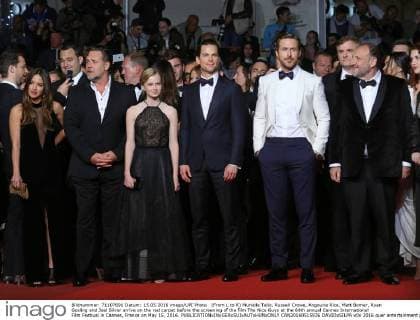 (From L to R) Murielle Telio, Russell Crowe, Angourie Rice, Matt Bomer, Ryan Gosling and Joel Silver arrive on the red carpet before the screening of the film The Nice Guys at the 69th annual Cannes International Film Festival in Cannes, France on May 15, 2016.  CAN20160515936 DAVIDxSILPA