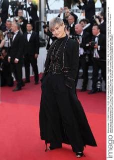 CANNES, FRANCE - MAY 15: (CHINA OUT) Actress Chris Li Yuchun poses on red carpet during the premiere of film From The Land Of The Moon at the 69th annual Cannes Film Festival on May 15, 2016 in Cannes, France.  CFP484554137
