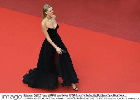 207714 Clément Prioli Starface 2016-05-16 Cannes France 69ème Festival International du film de Cannes. Montée des marches du film Loving , vue depuis la terrasse de la CineFondation. 69th International Cannes Film Festival. View from the CineFondation terrass Garrn, Toni  Copyright: xClémentxPriolix STAR_207714_008