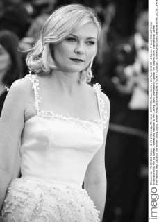 207713 De Rosa-Garcia Starface 2016-05-16 Cannes France 69ème Festival International du film de Cannes. Montée des marches du film Loving . 69th International Cannes Film Festival. 69th International Cannes Film Festival. Red Carpet of the movie Loving Dunst, Kirsten  Copyright: xDexRosa-Garciax xStarfacex STAR_207713_247