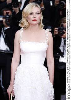 Kirsten Dunst attending the Loving premiere during the 69th Cannes Film Festival at the Palais des Festivals in Cannes on May 16, 2016 Foto:xD.xBedrosianx xFuturexImage