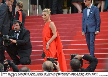 207713 De Rosa-Garcia Starface 2016-05-16 Cannes France 69ème Festival International du film de Cannes. Montée des marches du film Loving . 69th International Cannes Film Festival. Red Carpet of the movie Loving. Moss, Kate  Copyright: xDexRosa-Garciax xStarfacex STAR_207713_012