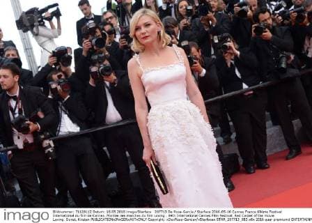 207713 De Rosa-Garcia Starface 2016-05-16 Cannes France 69ème Festival International du film de Cannes. Montée des marches du film Loving . 69th International Cannes Film Festival. Red Carpet of the movie Loving. Dunst, Kirsten  Copyright: xDexRosa-Garciax xStarfacex STAR_207713_083