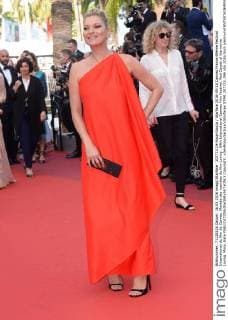 207713 De Rosa-Garcia Starface 2016-05-16 Cannes France 69ème Festival International du film de Cannes. Montée des marches du film Loving . 69th International Cannes Film Festival. Red Carpet of the movie Loving. Moss, Kate  Copyright: xDexRosa-Garciax xStarfacex STAR_207713_096