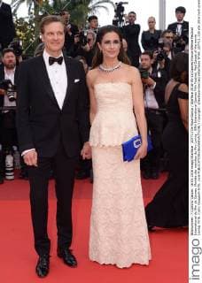 207713 De Rosa-Garcia Starface 2016-05-16 Cannes France 69ème Festival International du film de Cannes. Montée des marches du film Loving . 69th International Cannes Film Festival. Red Carpet of the movie Loving. Firth, Colin; Giuggioli-Firth, Livia  Copyright: xDexRosa-Garciax xStarfacex STAR_207713_118