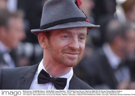 207713 De Rosa-Garcia Starface 2016-05-16 Cannes France 69ème Festival International du film de Cannes. Montée des marches du film Loving . 69th International Cannes Film Festival. 69th International Cannes Film Festival. Red Carpet of the movie Loving Malzieu, Mathias ( Dionysos )  Copyright: xDexRosa-Garciax xStarfacex STAR_207713_144