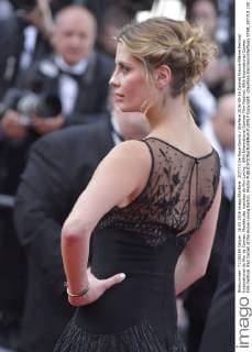 207713 De Rosa-Garcia Starface 2016-05-16 Cannes France 69ème Festival International du film de Cannes. Montée des marches du film Loving . 69th International Cannes Film Festival. 69th International Cannes Film Festival. Red Carpet of the movie Loving Barton, Mischa  Copyright: xDexRosa-Garciax xStarfacex STAR_207713_150