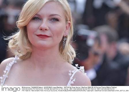 207713 De Rosa-Garcia Starface 2016-05-16 Cannes France 69ème Festival International du film de Cannes. Montée des marches du film Loving . 69th International Cannes Film Festival. 69th International Cannes Film Festival. Red Carpet of the movie Loving Dunst, Kirsten  Copyright: xDexRosa-Garciax xStarfacex STAR_207713_193