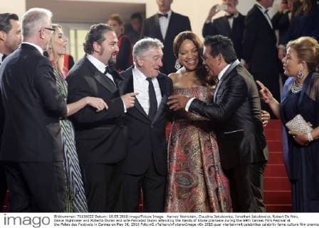 Harvey Weinstein, Claudine Jakubowicz, Jonathan Jakubowicz, Robert De Niro, Grace Hightower and Roberto Duran and wife Felicidad Duran attending the Hands of Stone premiere during the 69th Cannes Film Festival at the Palais des Festivals in Cannes on May 16, 2016 Foto:xG.xTellierx xFuturexImage