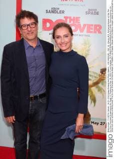 LOS ANGELES - MAY 16: Steven Brill, Ruthanna Hopper at the The Do-Over Premiere Screening at the Regal 14 Theaters on May 16, 2016 in Los Angeles, CA  KathyxHutchins