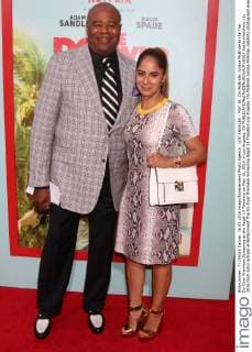 LOS ANGELES - MAY 16: Chi McBride, Julissa McBride at the The Do-Over Premiere Screening at the Regal 14 Theaters on May 16, 2016 in Los Angeles, CA  KathyxHutchins