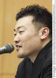 Author Kiwamu Kenin, winner of the 62nd Edogawa Rampo Award speaks during a press conference on May 17, 2016, Tokyo, Japan. The Japanese literary award Edogawa Rampo Award is presented every year by the Mystery Writers of Japan since 1955. It is an award for unpublished mystery novels sponsored by Kodansha and Fuji Television. Apart from 10 million yen prize given to the winner, the work of the winner will be published by Kodansha. The presentation ceremony will be held on September 9 at the Tokyo Imperial Hotel in Chiyoda-ku, Tokyo.  (gxta_edogawarampoprize014)