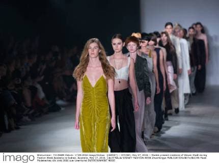 (160517) -- SYDNEY, May 17, 2016 -- Models present creations of Steven Khalil during Fashion Week Australia in Sydney, Australia, May 17, 2016. ) AUSTRALIA-SYDNEY-FASHION WEEK ZhuxHongye 
