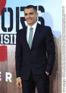 Dave Franco bei der Premiere des Kinofilms Neighbors 2: Sorority Rising Bad Neighbors 2 im Regency Village Theatre. Los Angeles, 16.05.2016 Foto:xD.xBedrosianx xFuturexImage