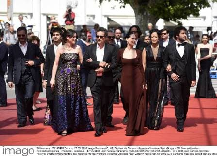 69. Festival de Cannes - Aquarius Premiere Sonia Braga - 69. Internationales Filmfestival Cannes - Premiere - Aquarius - 17 05 2016 LoicThebaud Panoramic 