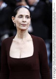 Sonia Braga - 69. Internationales Filmfestival Cannes - Premiere - Julieta - 17 05 2016 LoicThebaud Panoramic 