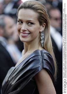 Petra Nemcova - 69. Internationales Filmfestival Cannes - Premiere - Julieta - 17 05 2016 LoicThebaud Panoramic 
