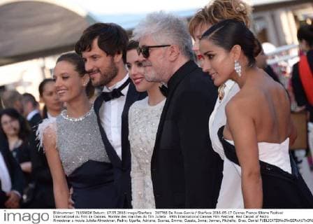 207766 De Rosa-Garcia Starface 2016-05-17 Cannes France 69ème Festival International du Film de Cannes. Montée des marches du film Julieta . 69th International Cannes Film Festival. Red Carpet of Pedro Almodovar s movie Julieta Almodovar, Pedro; Ugarte, Adriana; Suarez, Emma; Cuesta, Inma; Jenner, Michelle; Grao, Daniel  Copyright: xDexRosa-Garciax xStarfacex STAR_207766_108